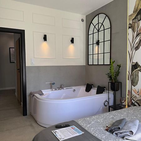 Jacuzzi Apartamenty Gdansk - Relax Apartments Ngoại thất bức ảnh